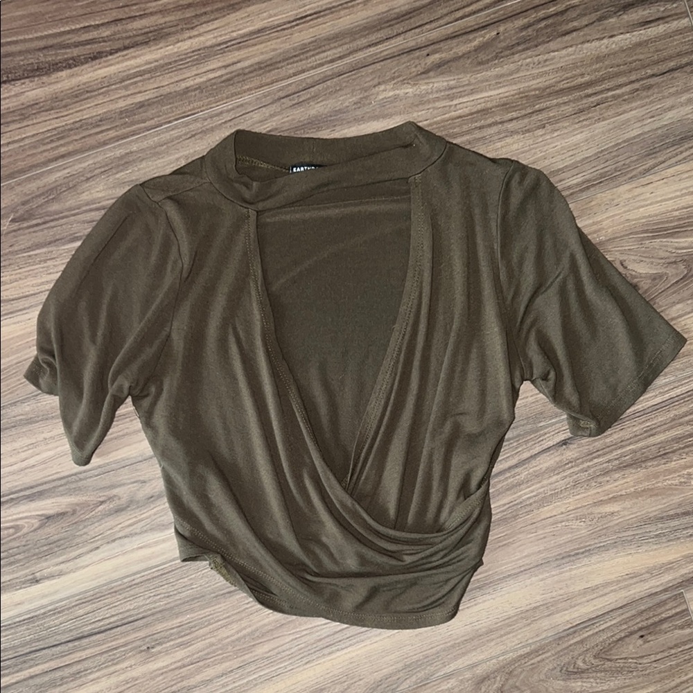 EARTHBOUND Forest Green Short Sleeve Crop Top